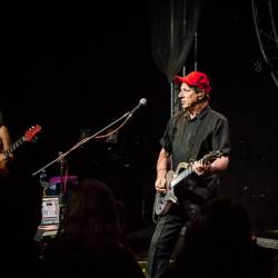 2017-04-22 Adrian Belew