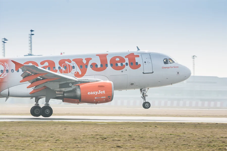 letadla: EasyJet